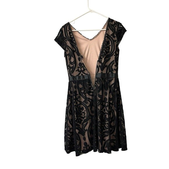 Soieblu Black Lace Overlay Beige Lining Dress Size Medium Romantic Whimsigoth - Picture 3 of 16